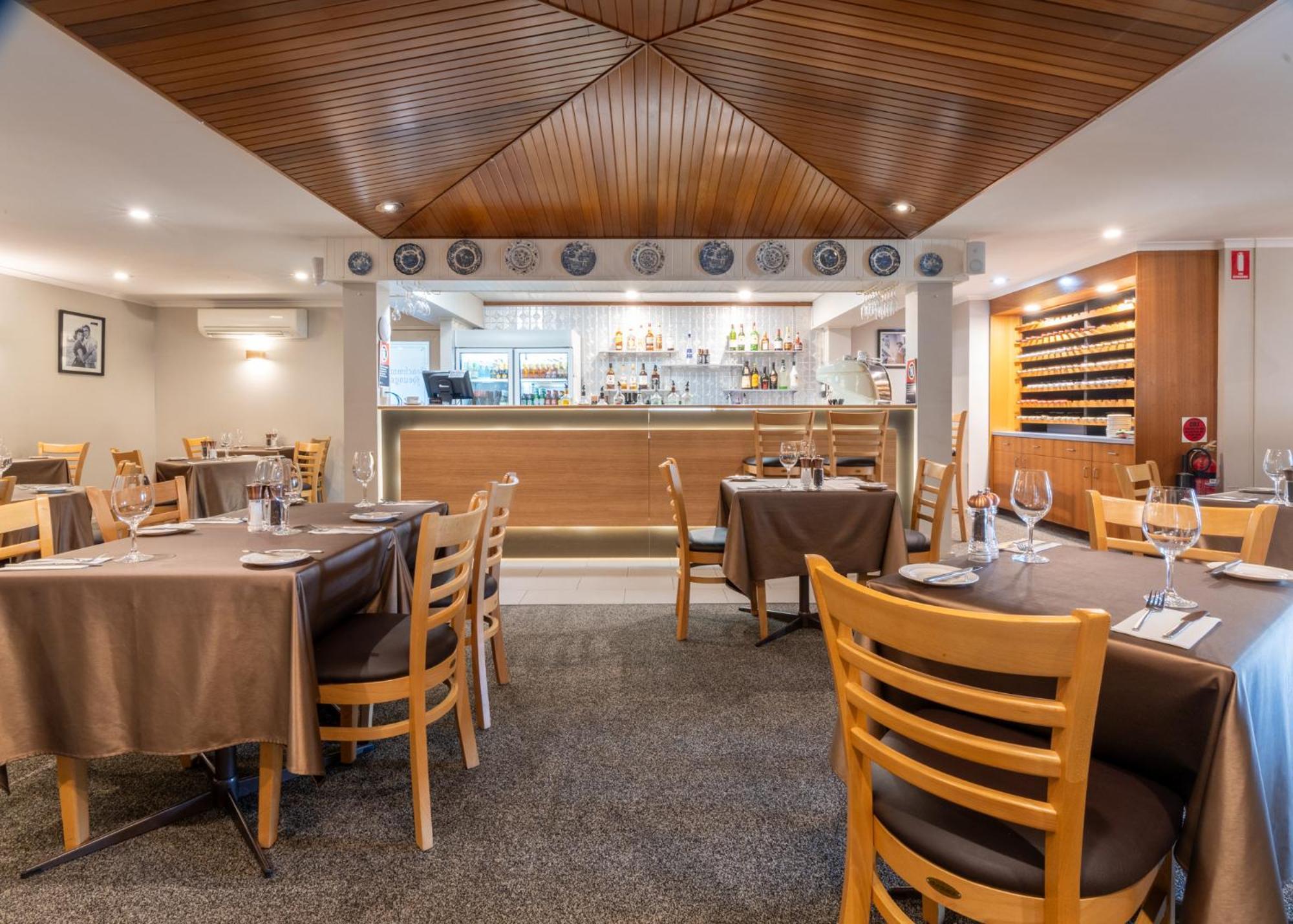 גולבורן Posthouse Motor Lodge מראה חיצוני תמונה